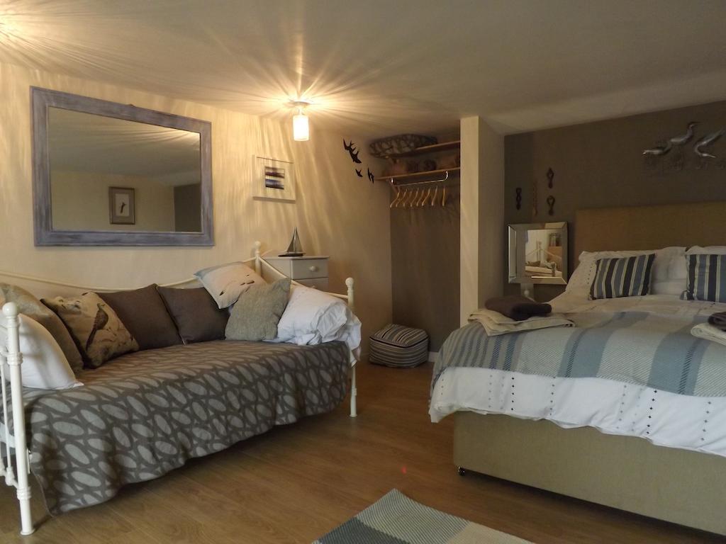 The Swallows Guest House New Quay  Bilik gambar